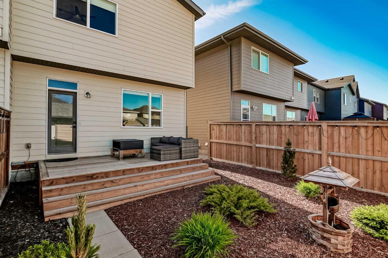 851 Walgrove Boulevard SE