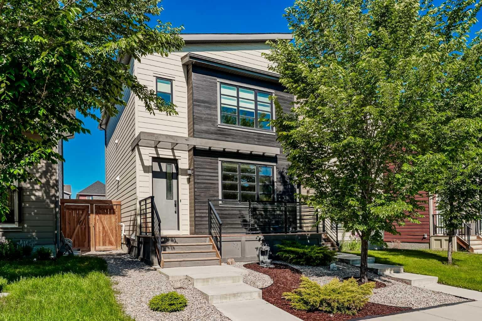 851 Walgrove Boulevard SE