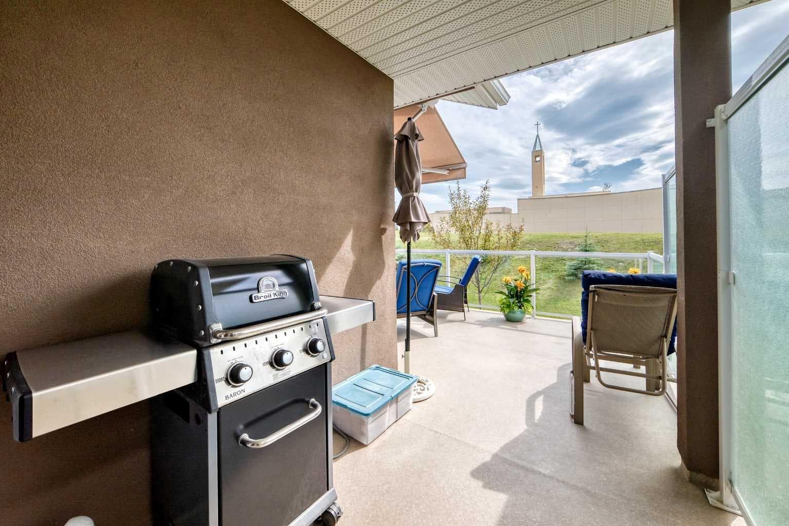 84 River Heights View 