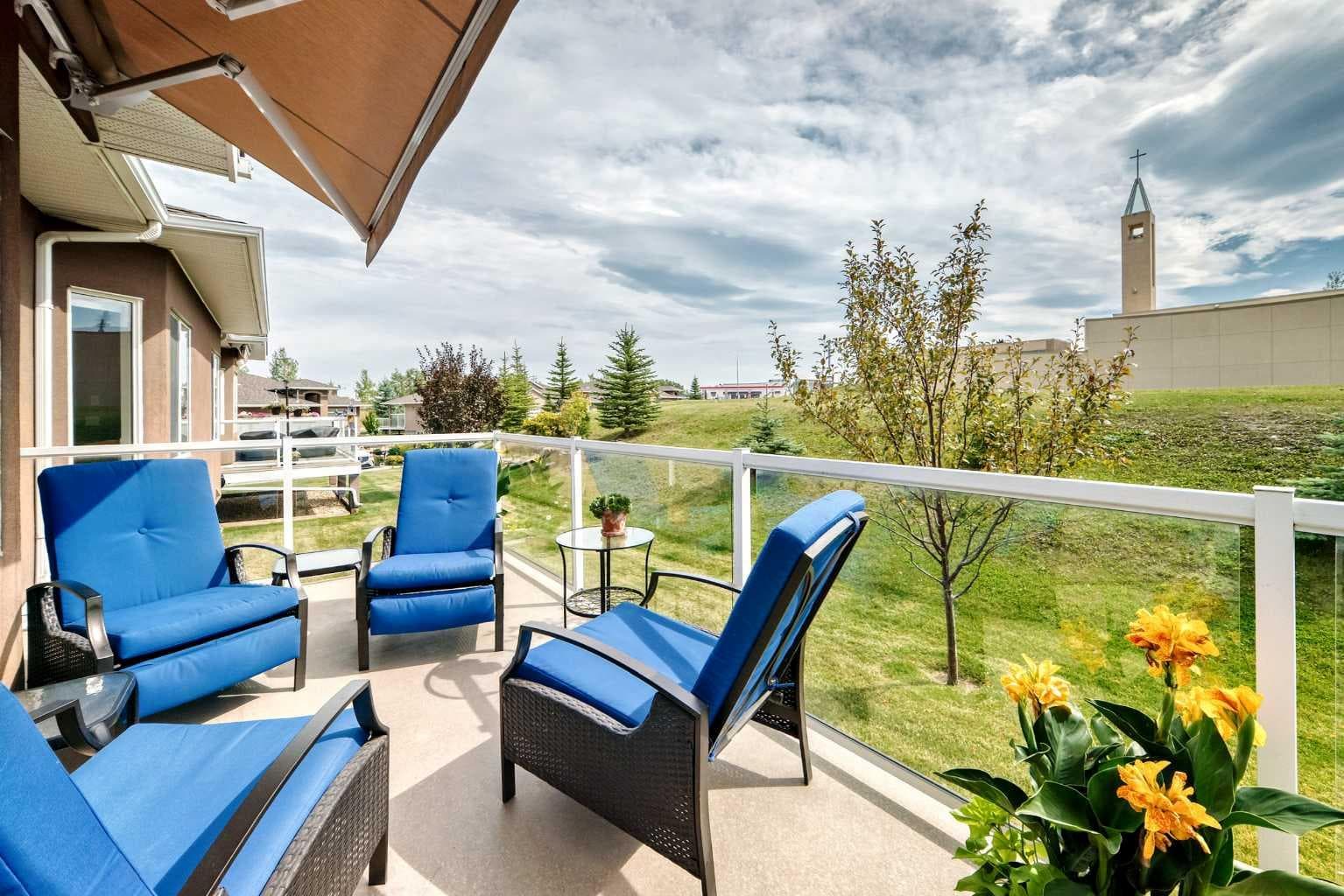 84 River Heights View 
