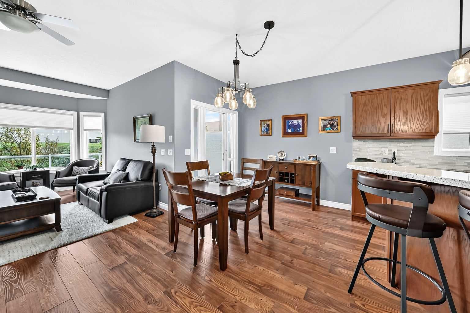 84 River Heights View 