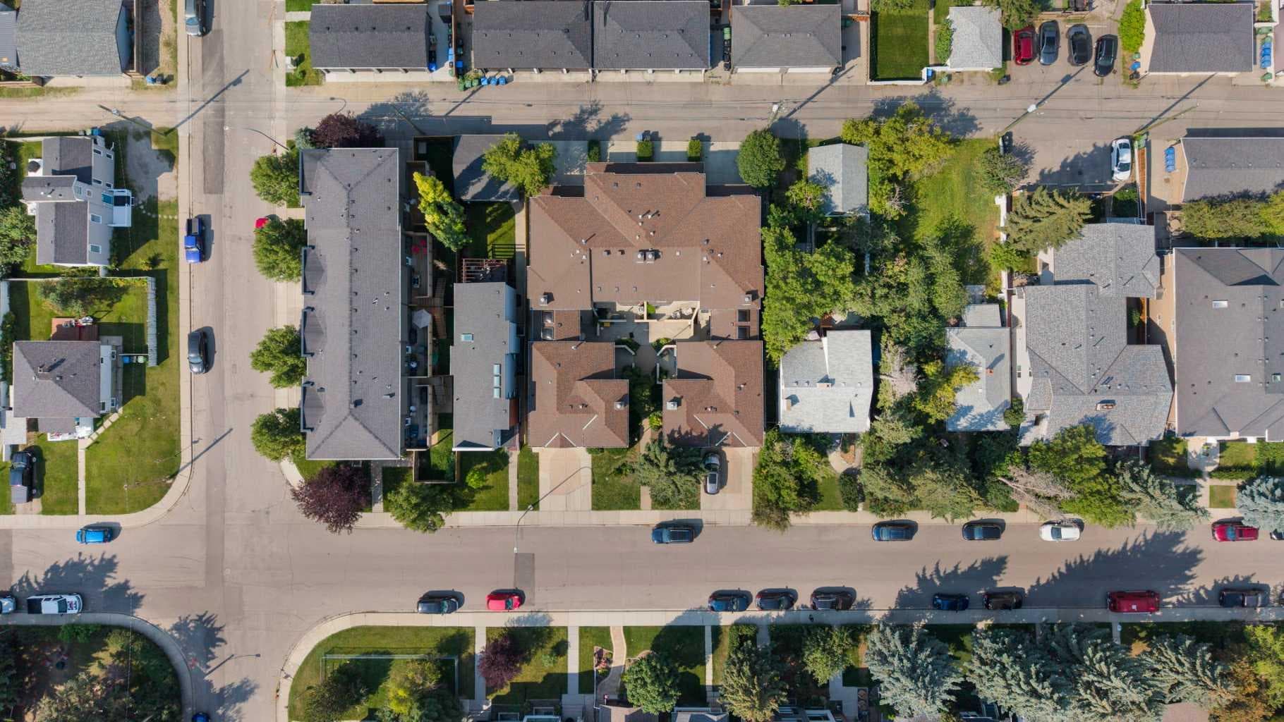 3, 2429 28 Street SW