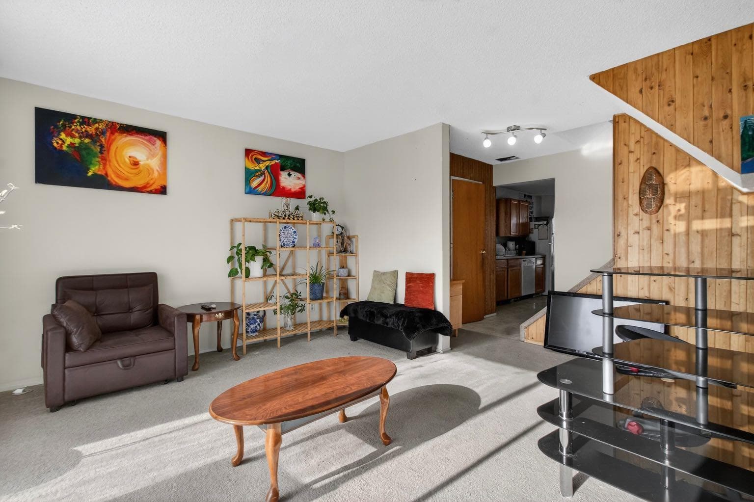 31 Templeby Way NE
