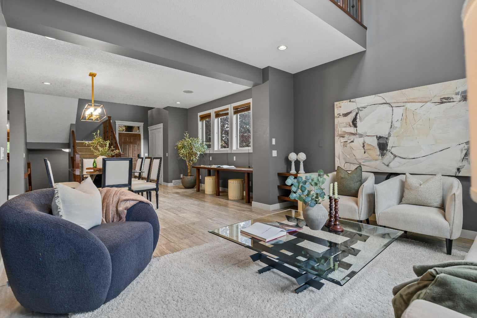 111 CRANARCH Circle SE