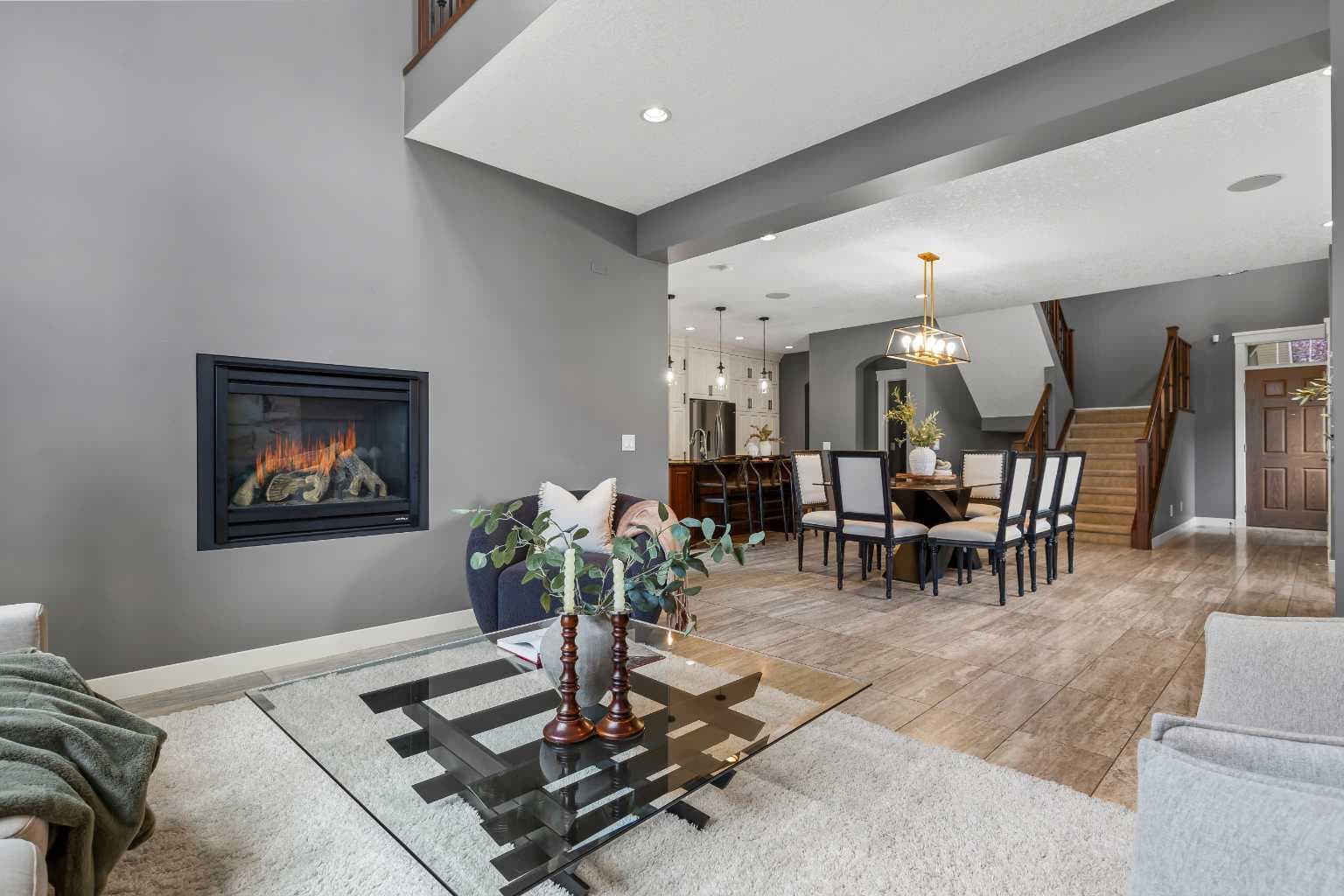 111 CRANARCH Circle SE