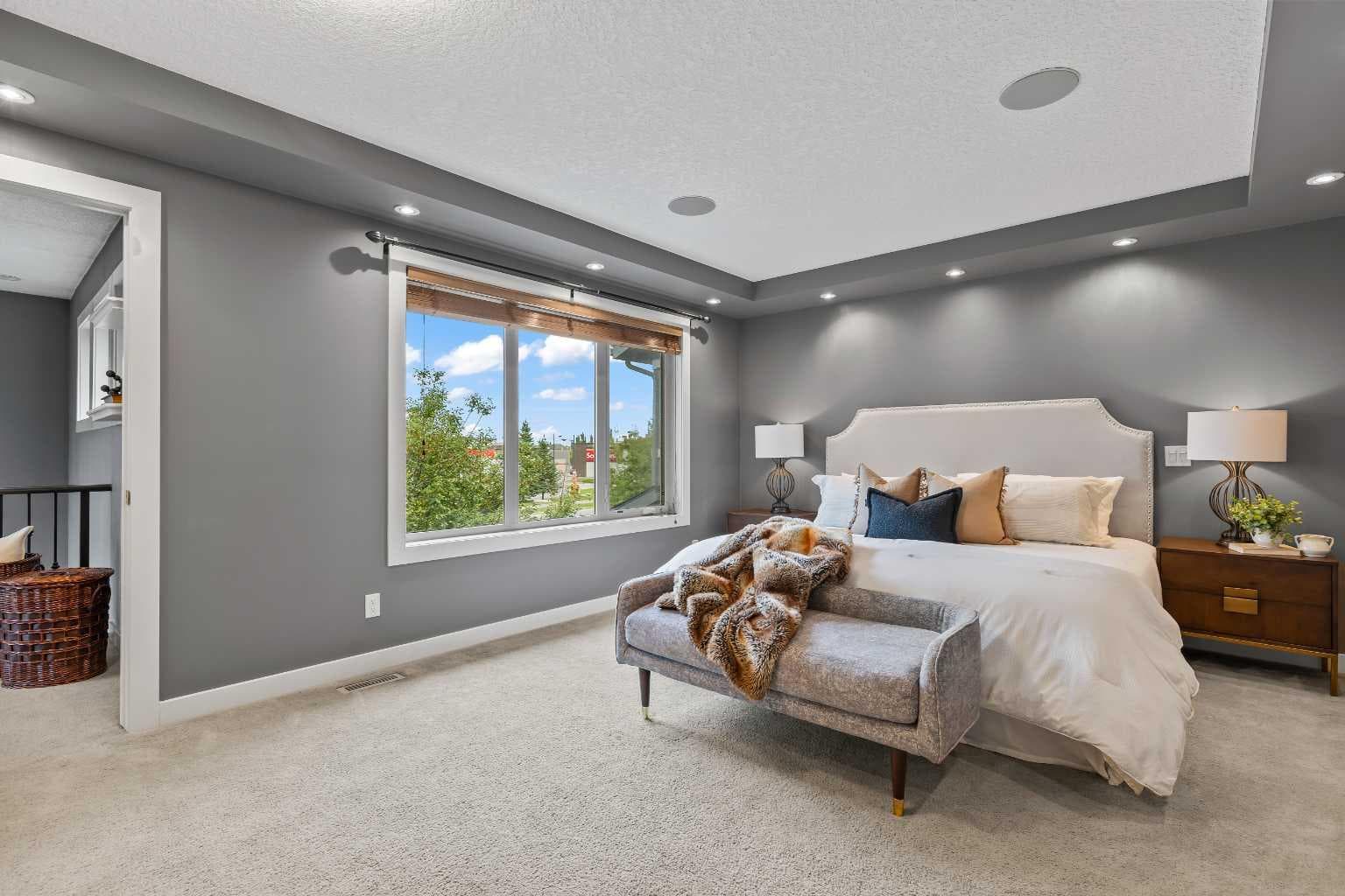 111 CRANARCH Circle SE