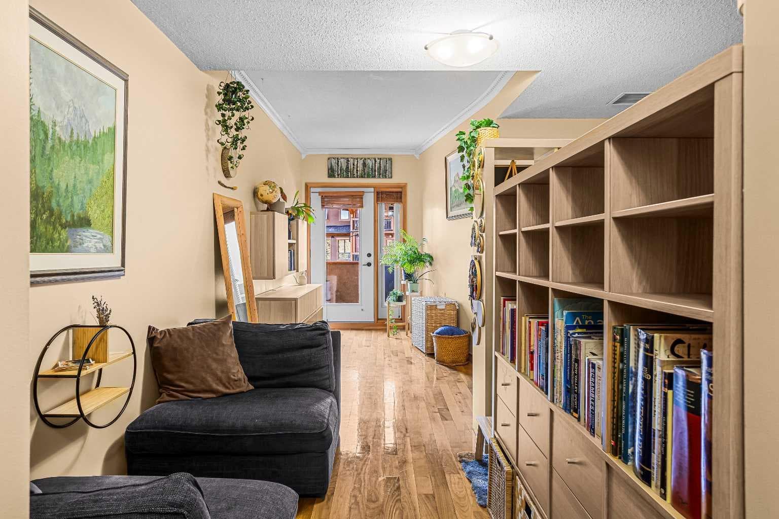 302, 505 Spring Creek Drive 