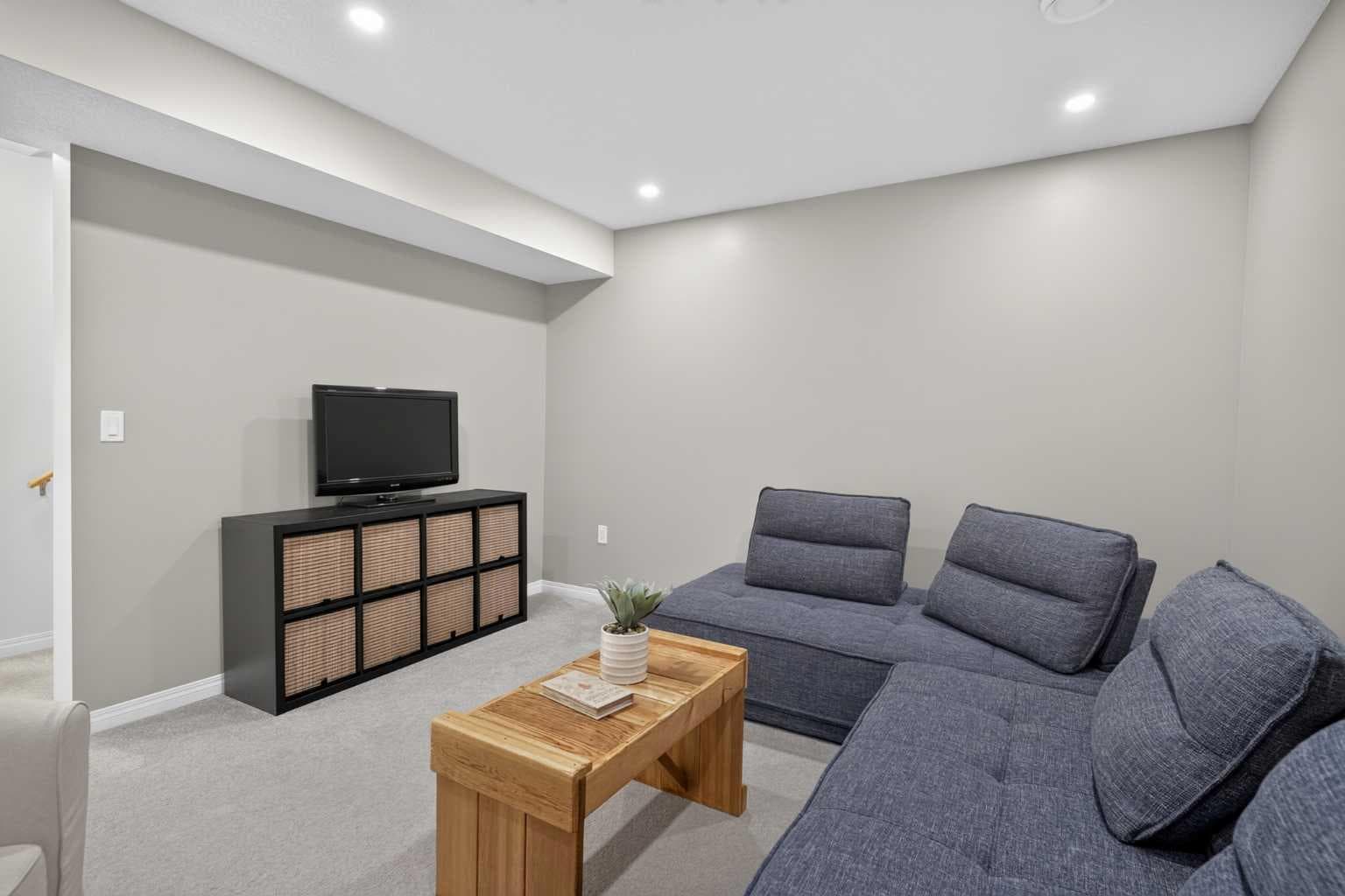 213 Vista Drive 