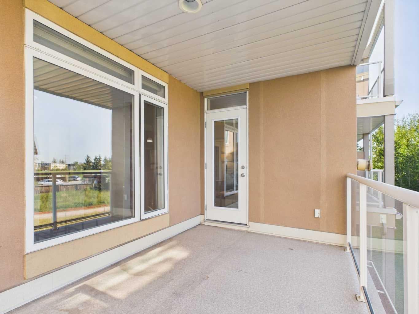 204, 2 hemlock Crescent SW
