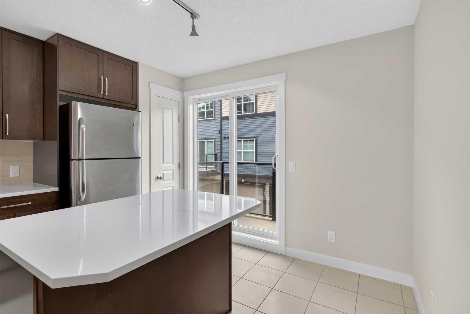 1106 Mckenzie Towne Row SE