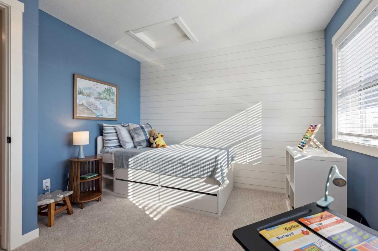 810, 135 Mahogany Parade SE
