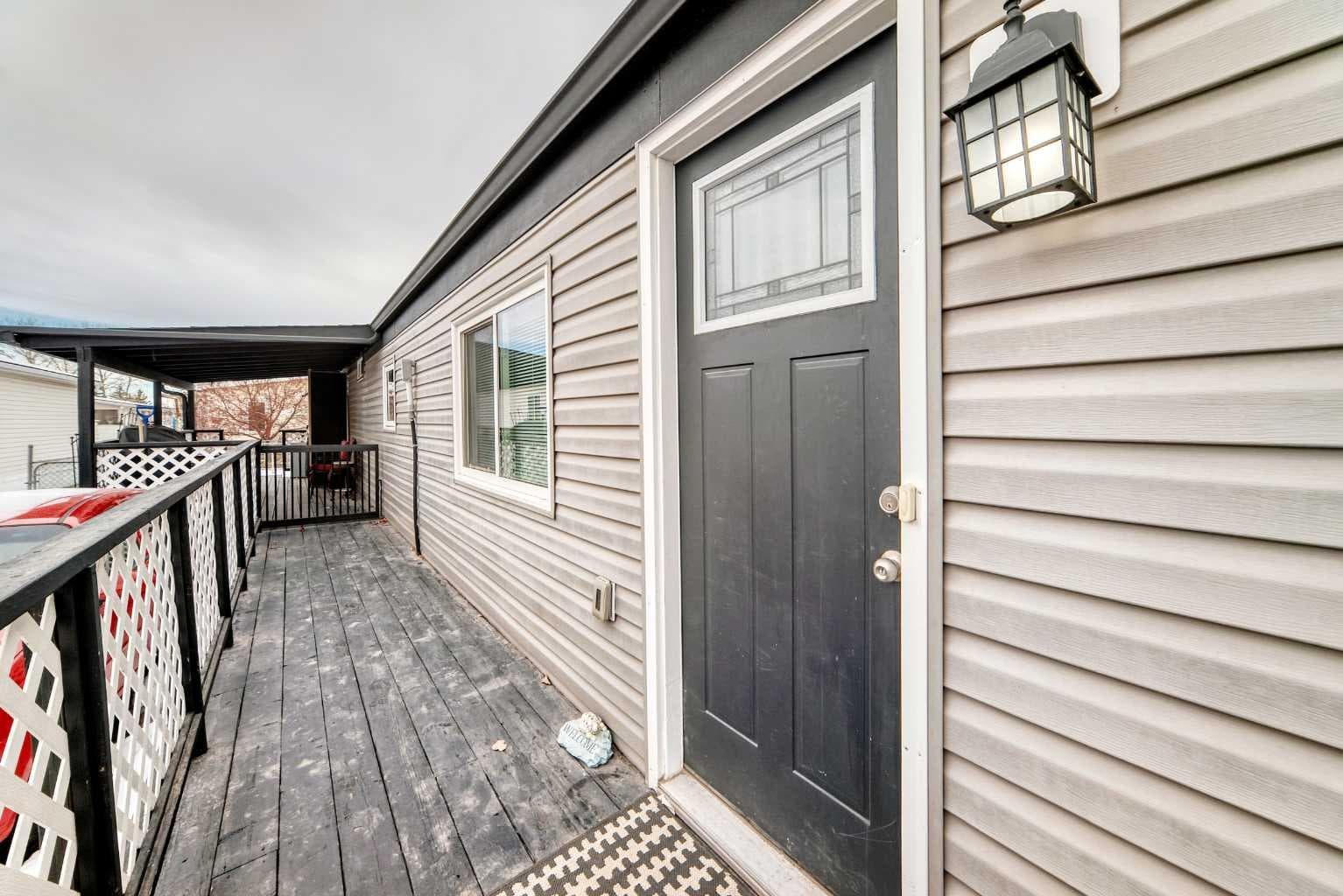 189, 99 Arbour Lake Road NW
