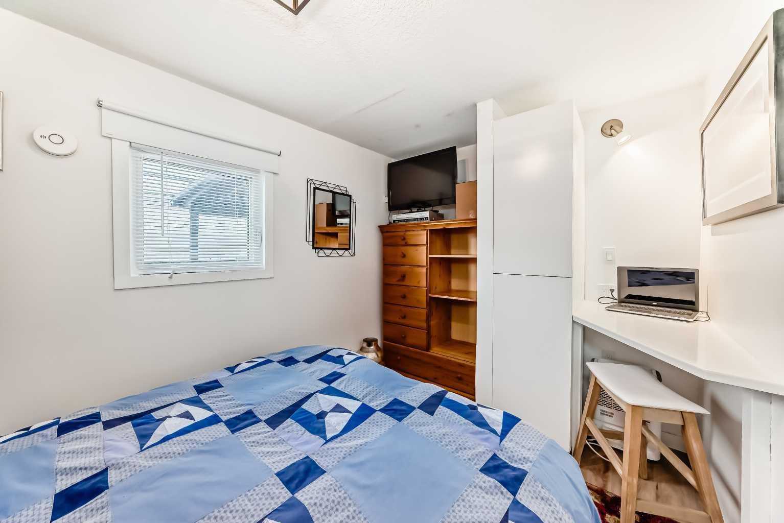 189, 99 Arbour Lake Road NW