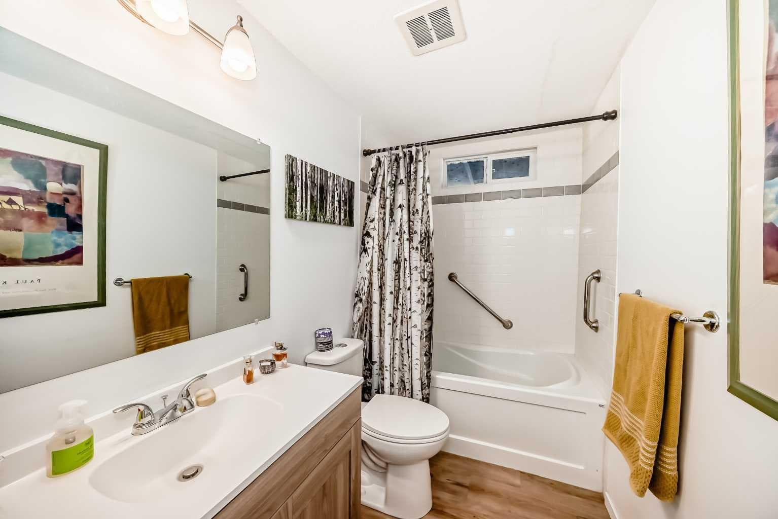 189, 99 Arbour Lake Road NW