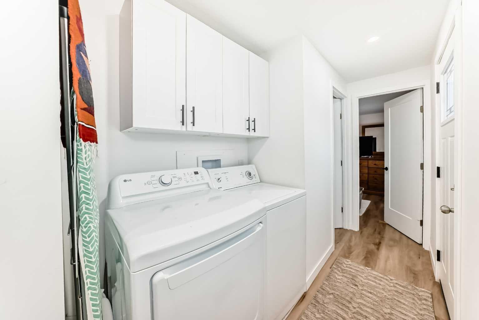 189, 99 Arbour Lake Road NW