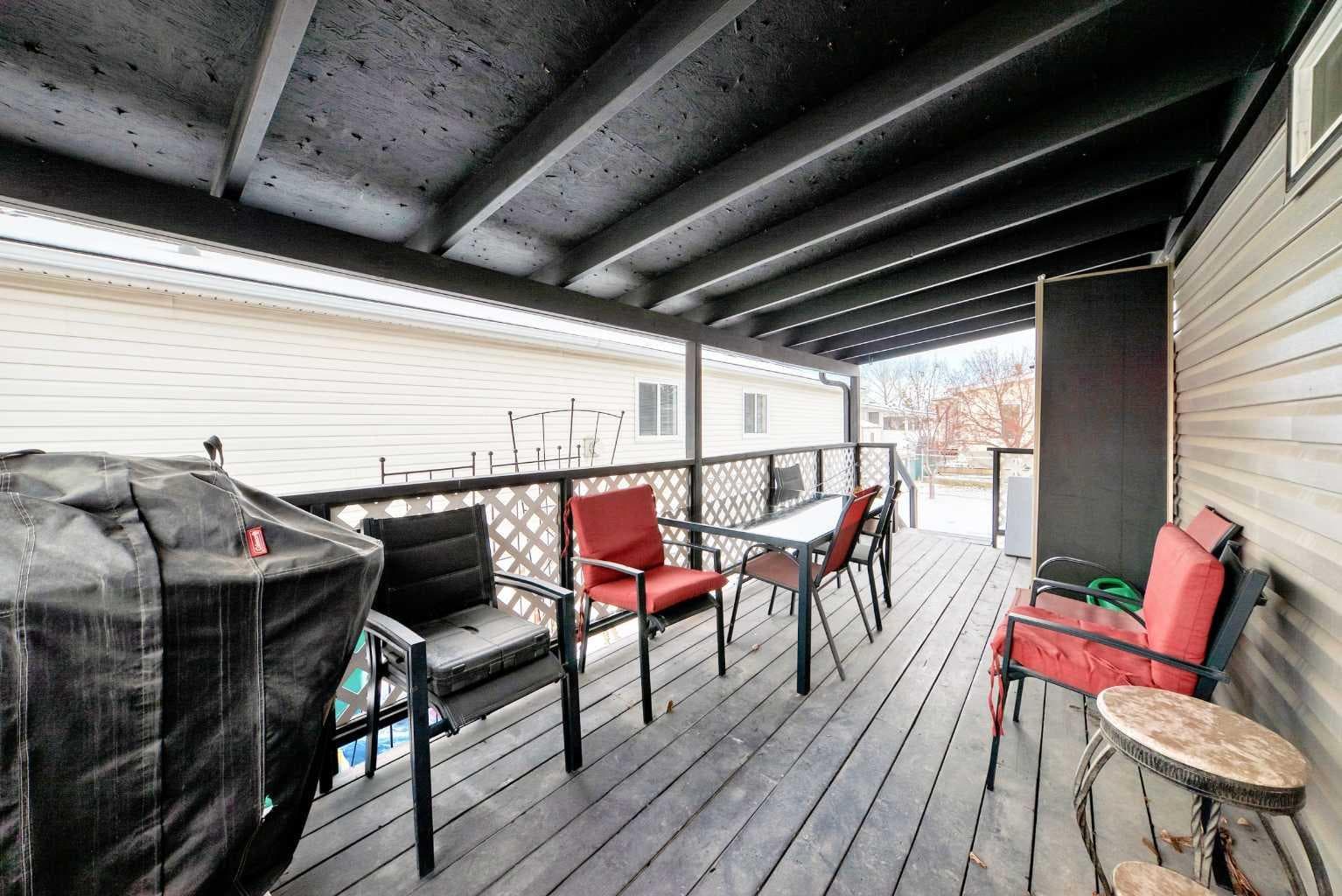 189, 99 Arbour Lake Road NW