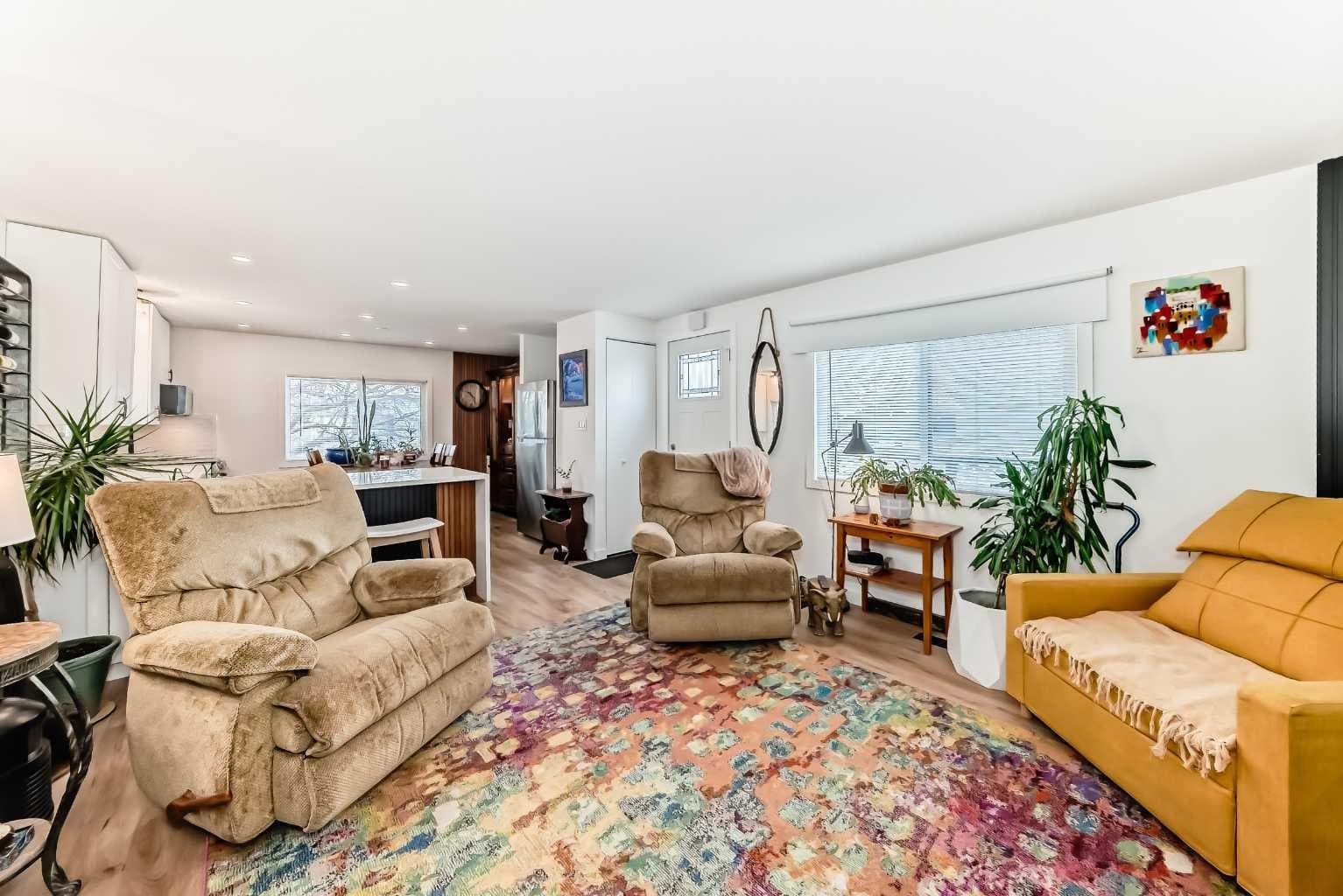 189, 99 Arbour Lake Road NW