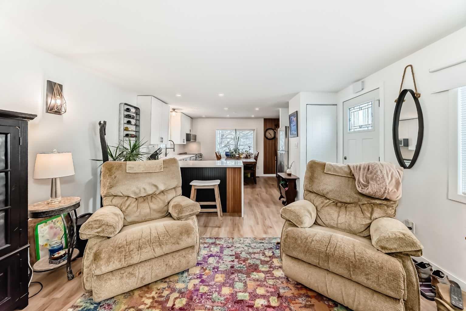 189, 99 Arbour Lake Road NW