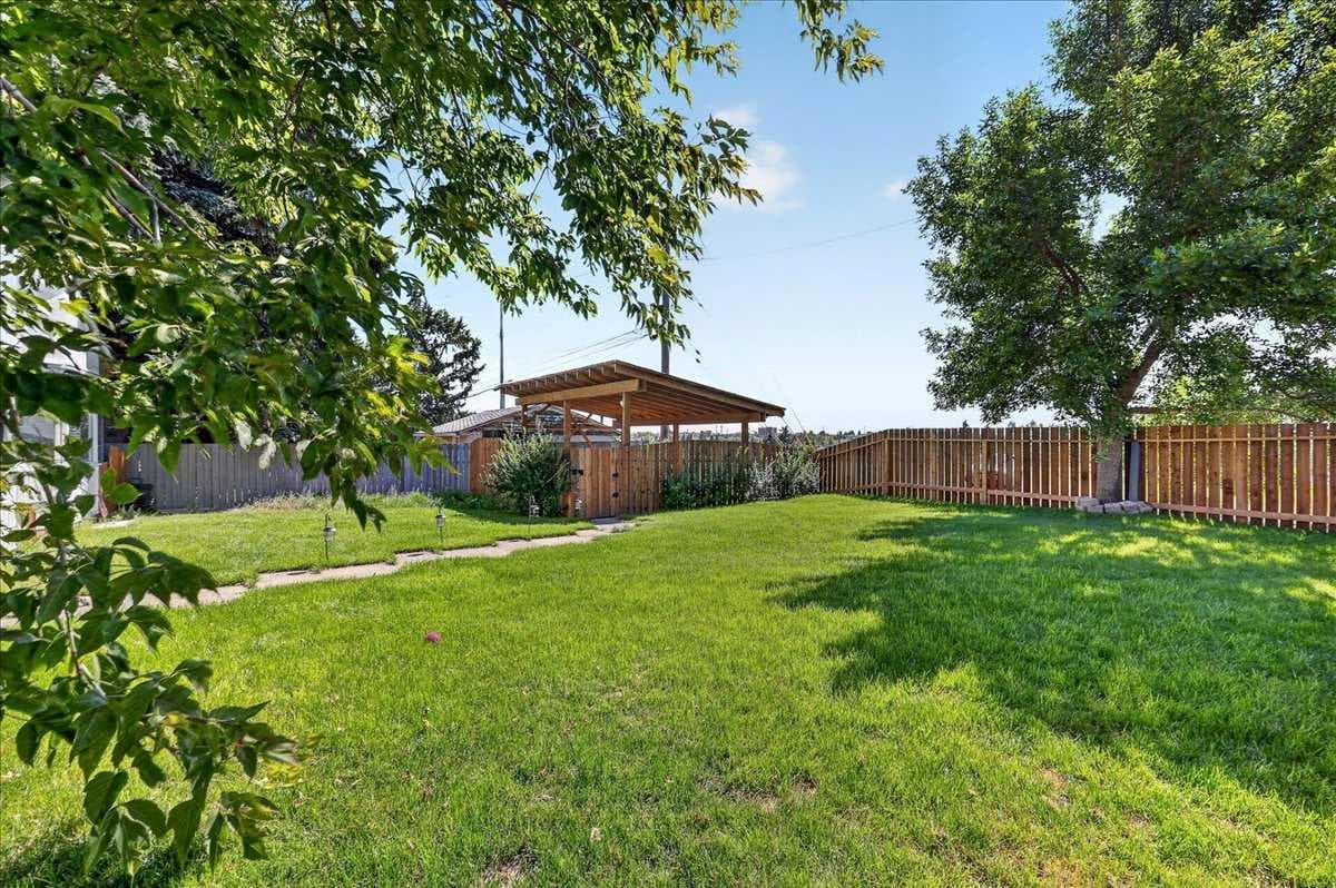 227 Lynnwood Drive SE