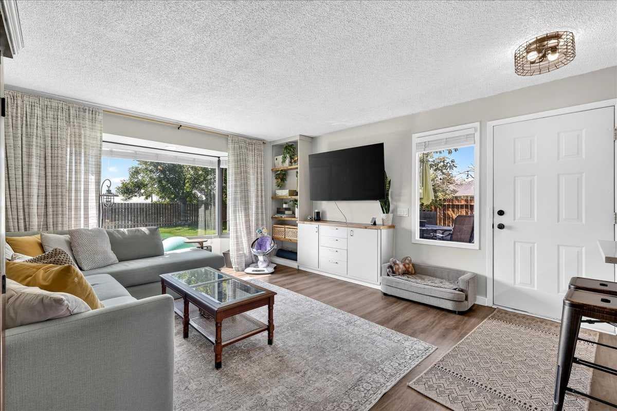 227 Lynnwood Drive SE