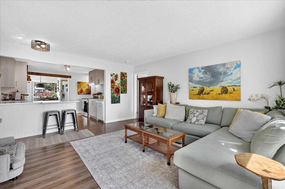 227 Lynnwood Drive SE
