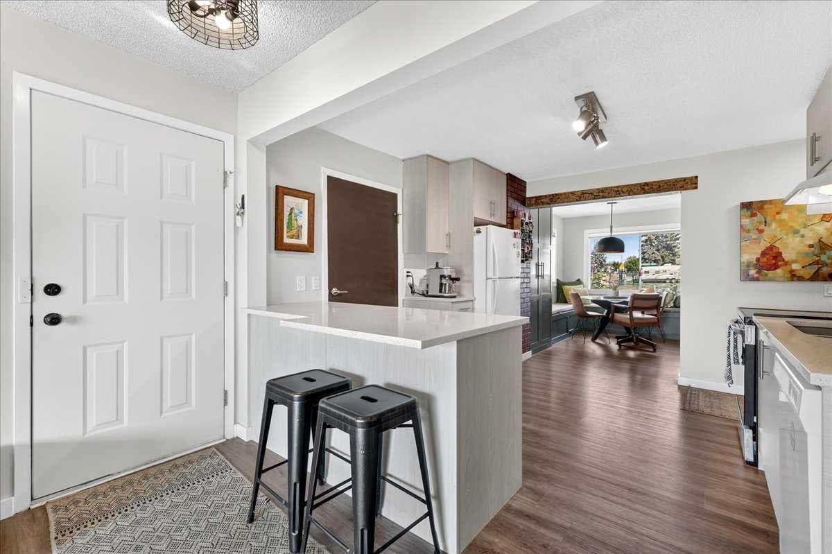 227 Lynnwood Drive SE
