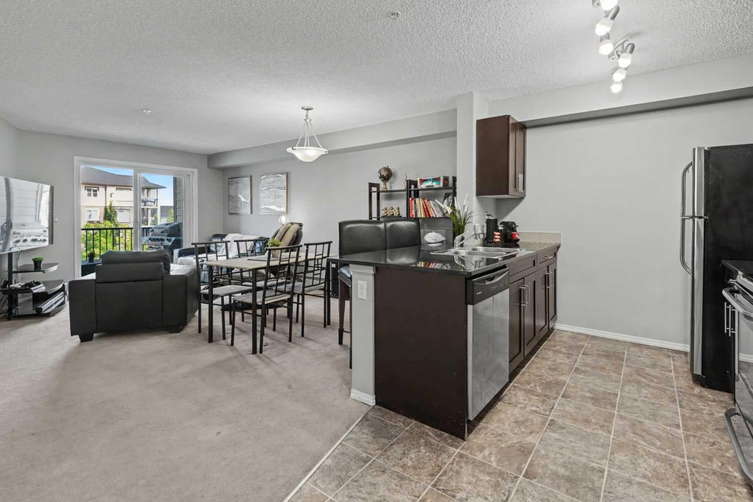 3319, 81 Legacy Boulevard SE