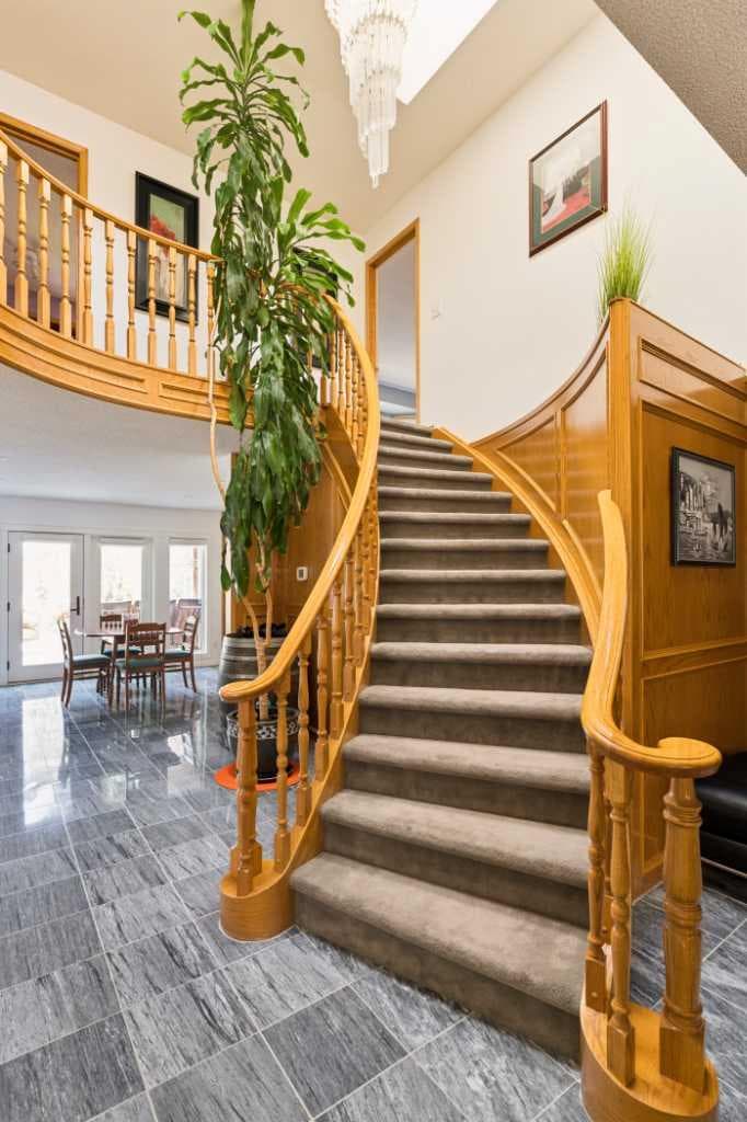 880 Shawnee Drive SW