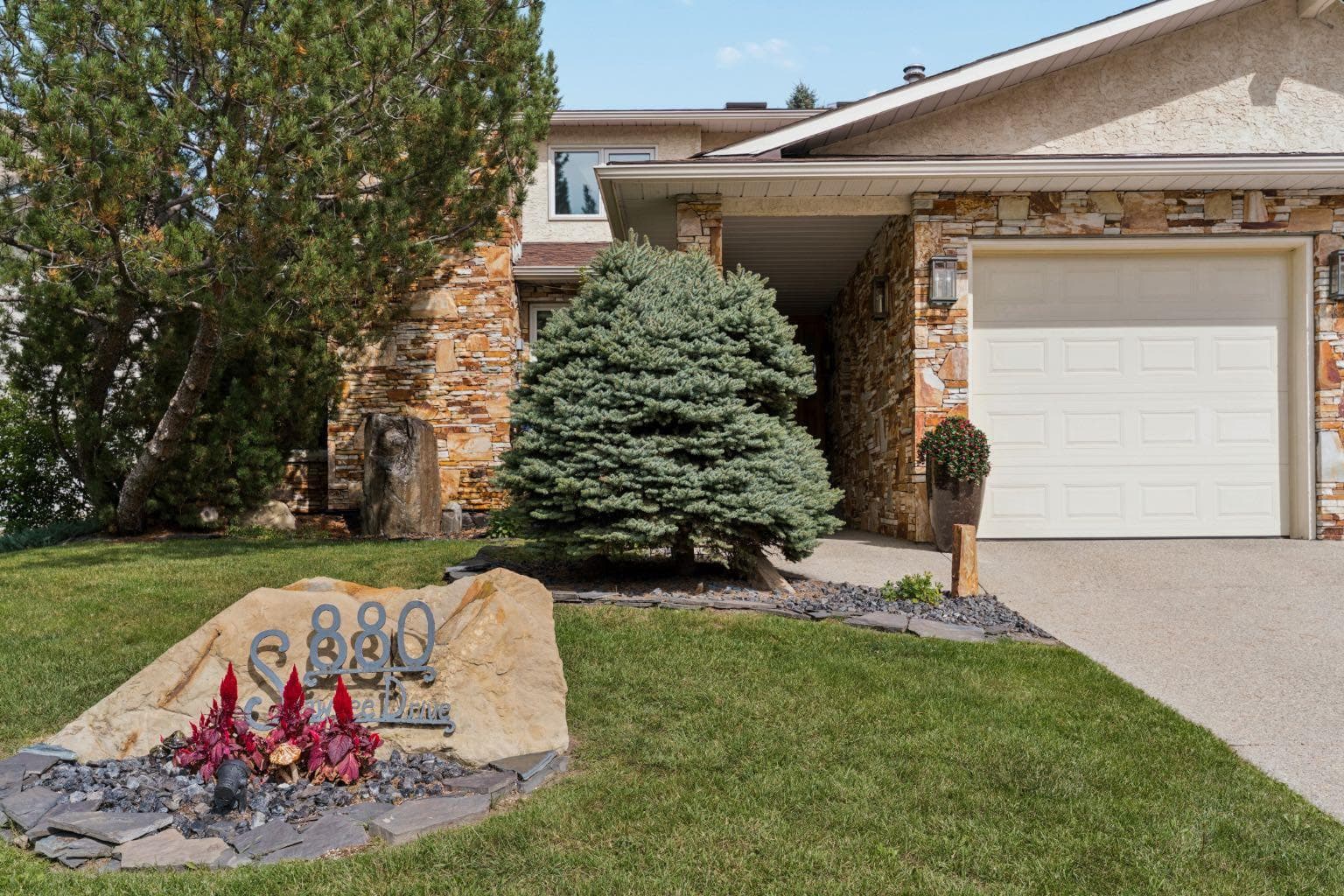 880 Shawnee Drive SW