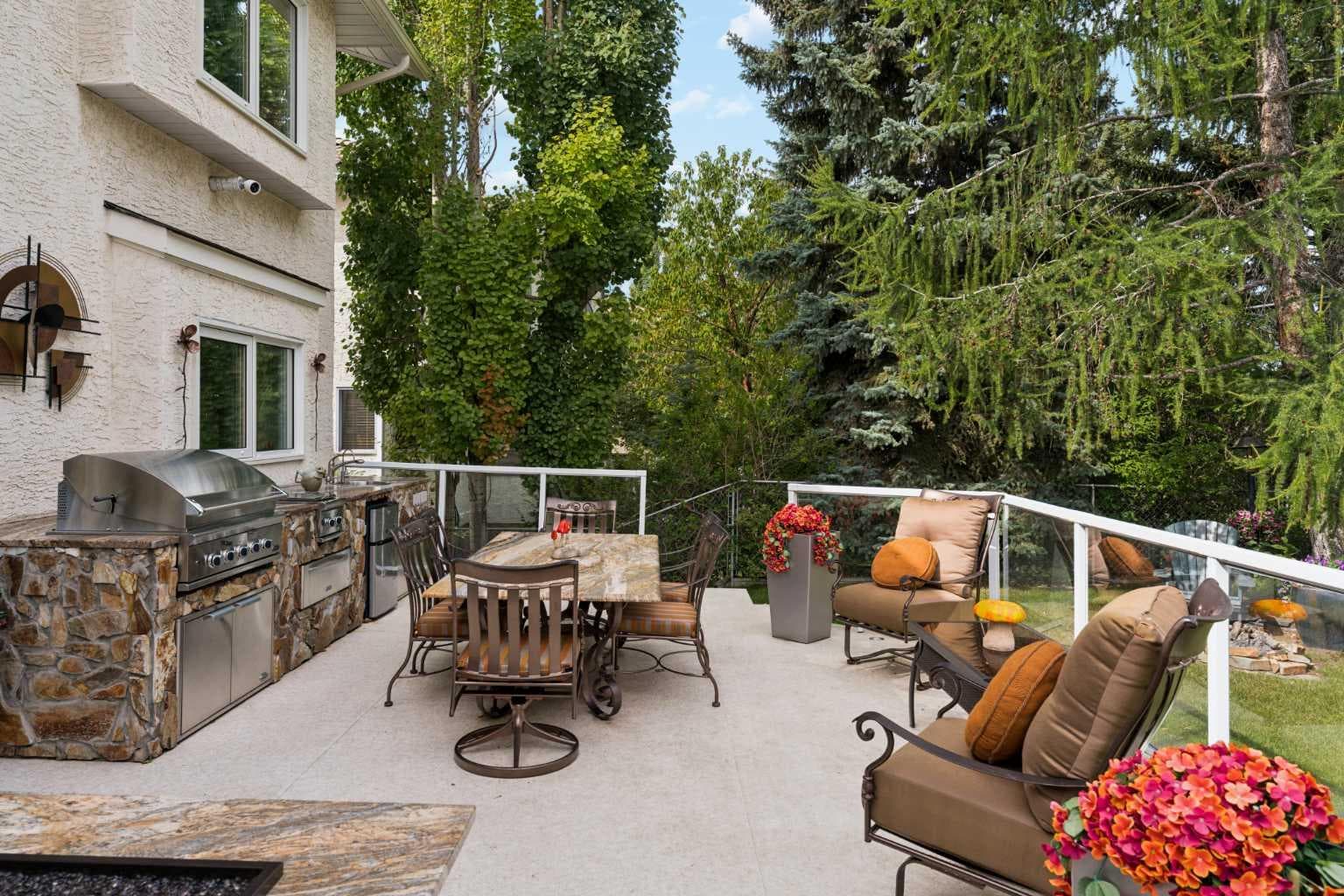 880 Shawnee Drive SW