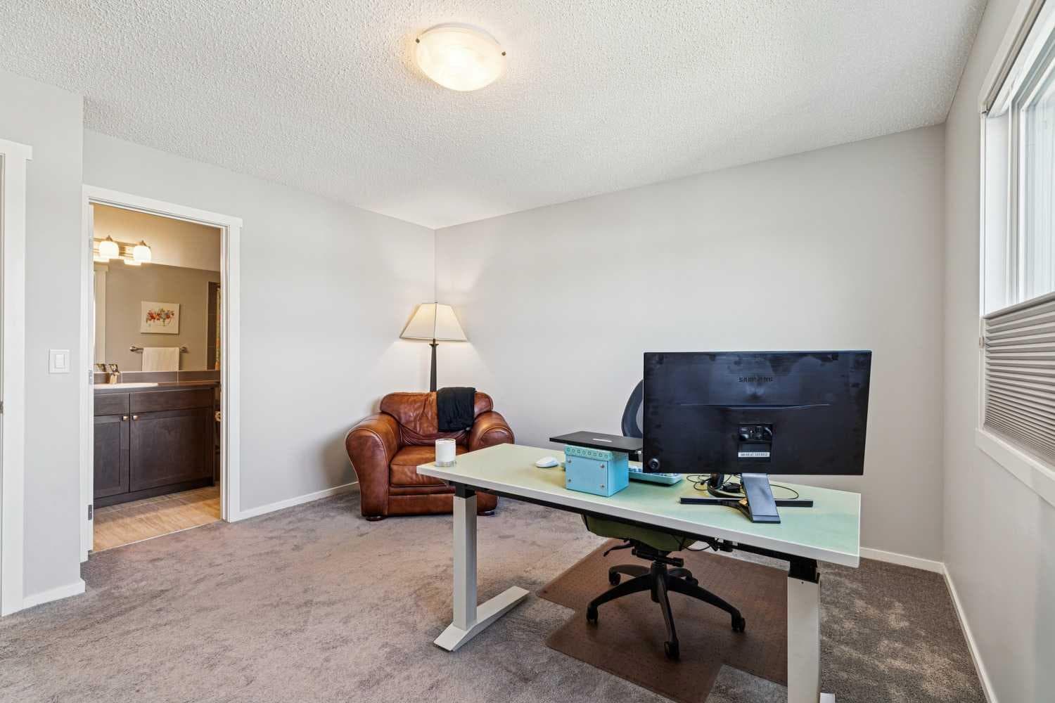 1301 Walden Drive SE
