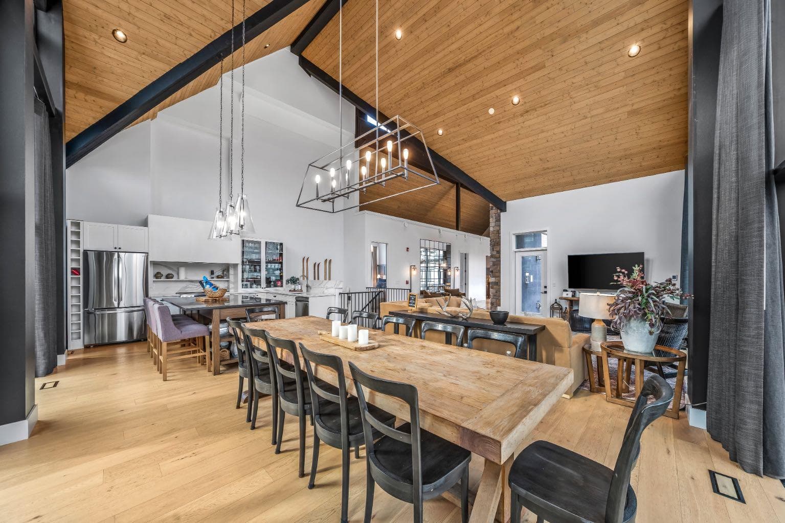 21 & 22, 108 Montane Road 