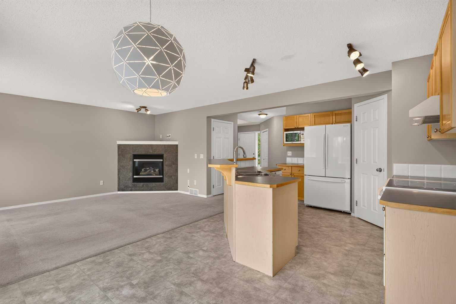 170 Tusslewood Drive NW