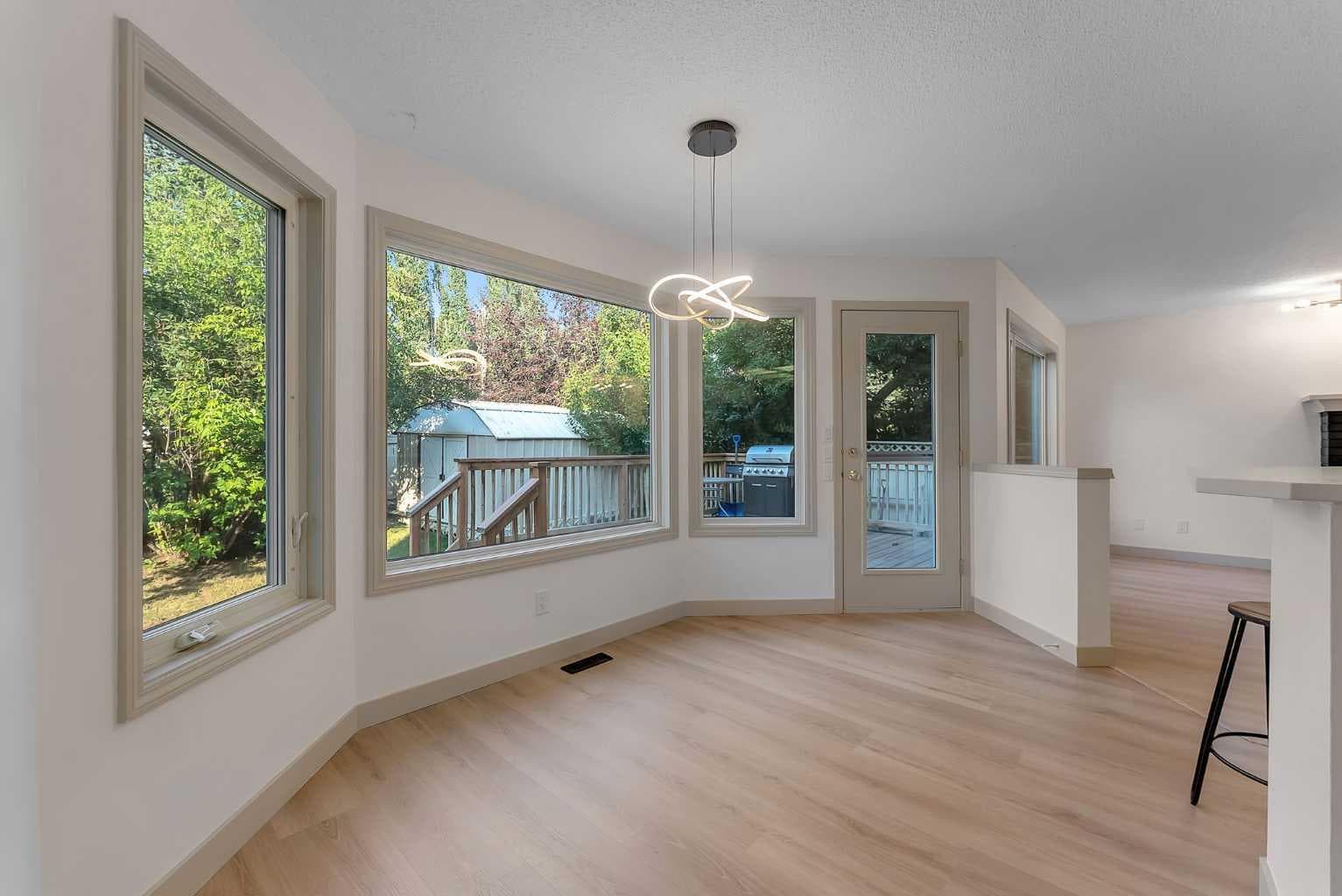 12 Diamond Terrace SE