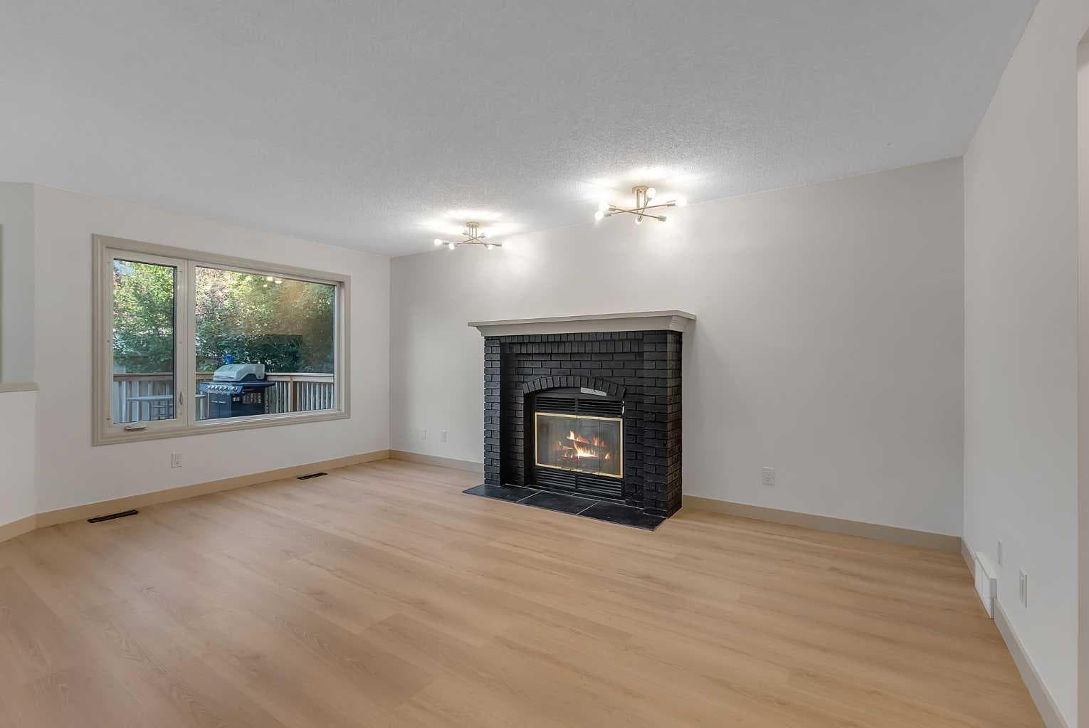 12 Diamond Terrace SE