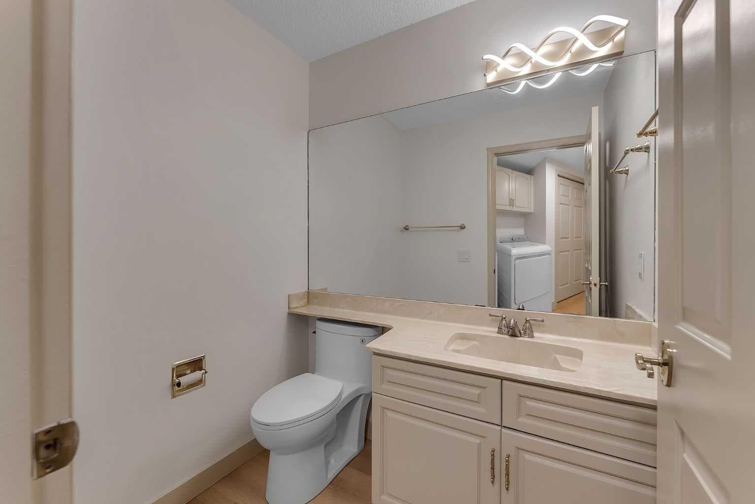 12 Diamond Terrace SE