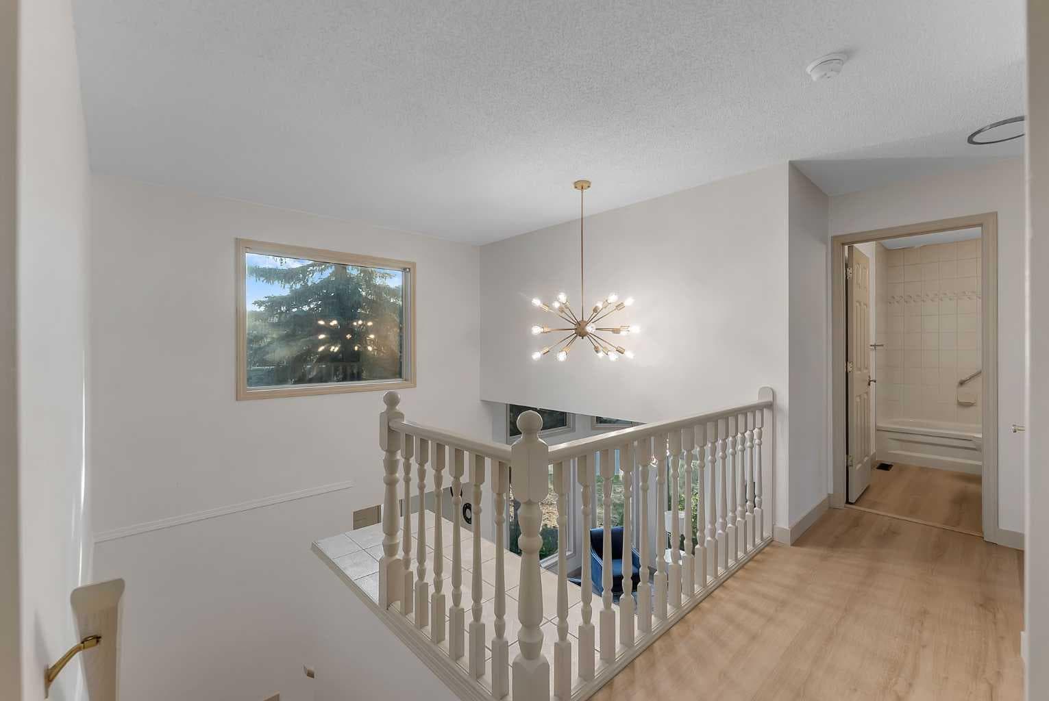 12 Diamond Terrace SE