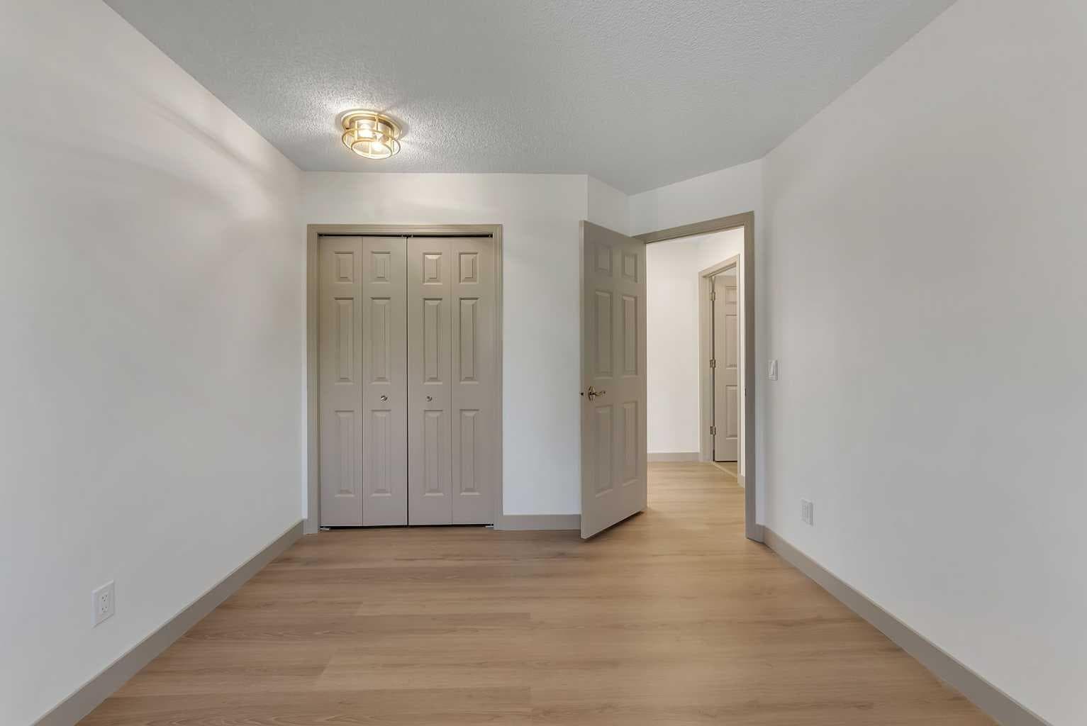 12 Diamond Terrace SE
