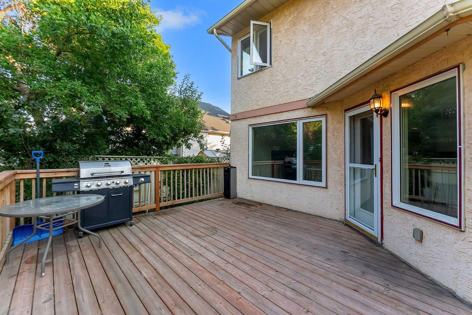 12 Diamond Terrace SE