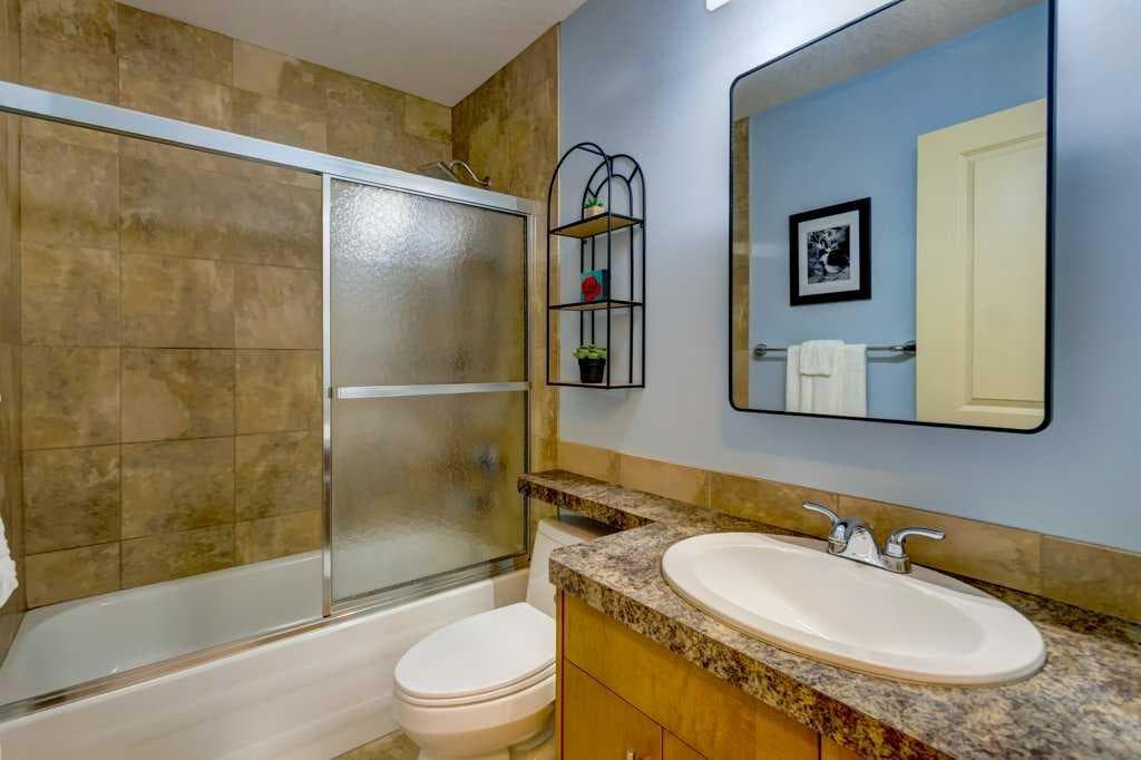 1409, 13104 Elbow Drive SW