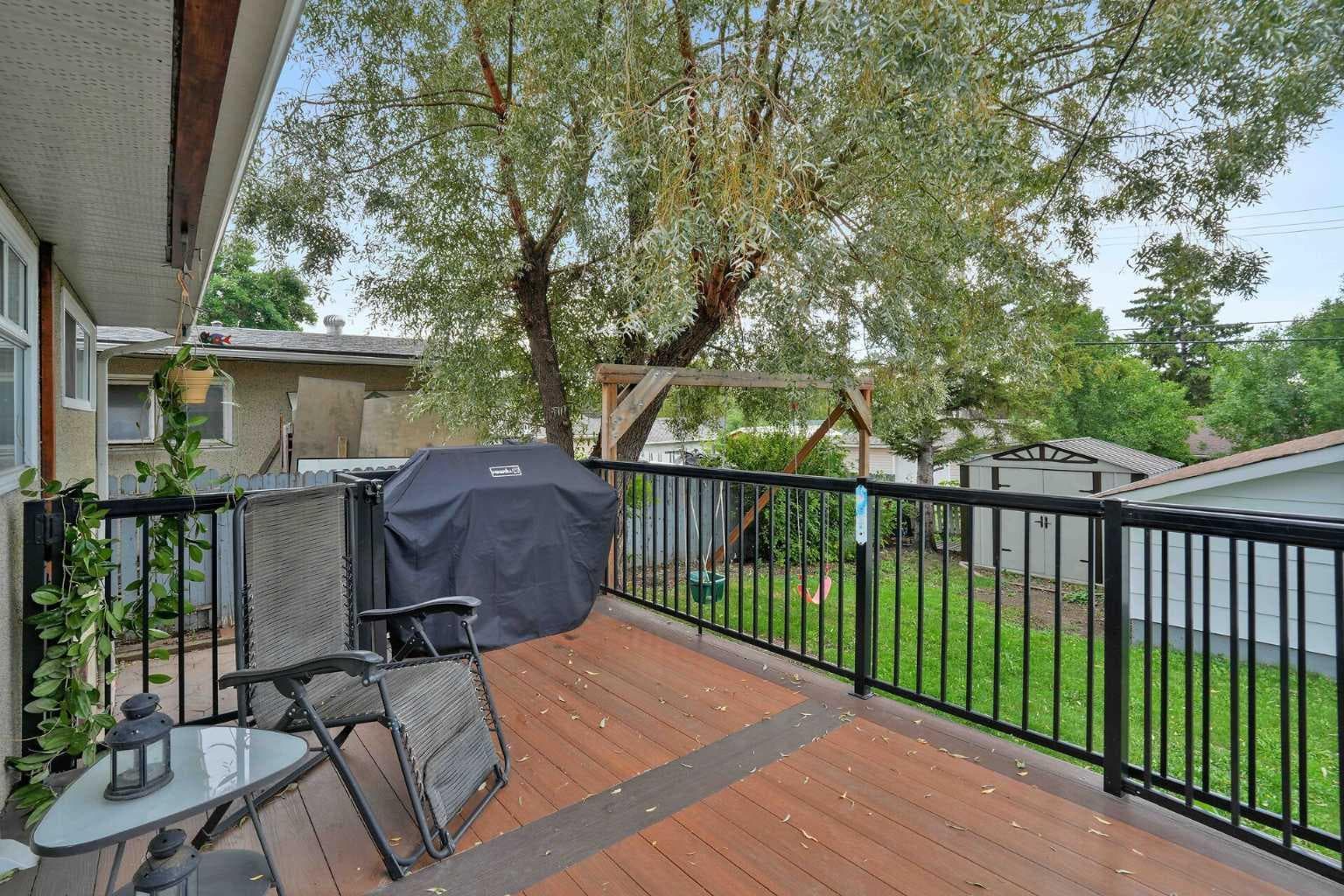 1432 Robson Crescent SE