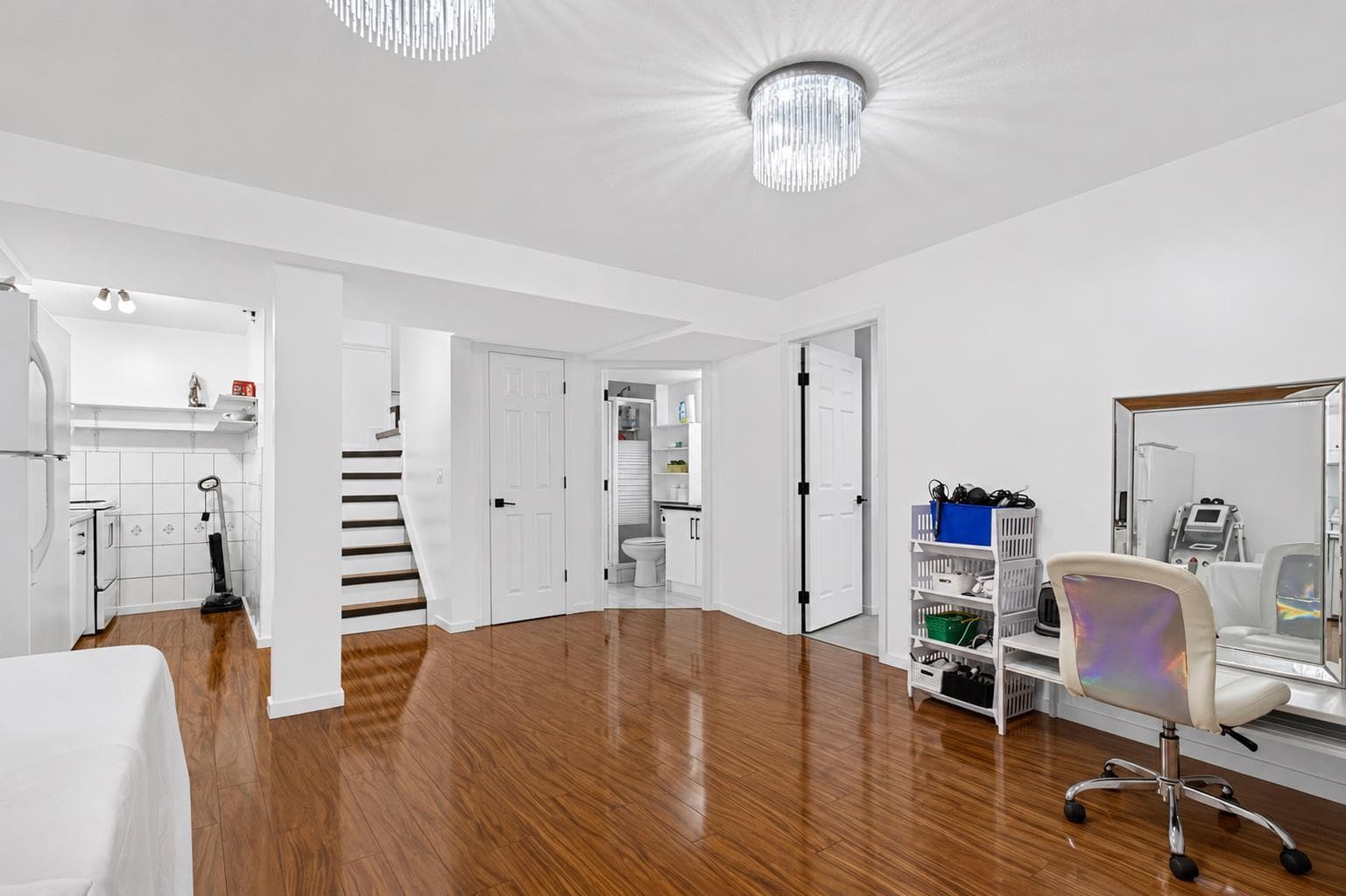53 Martha's Place NE