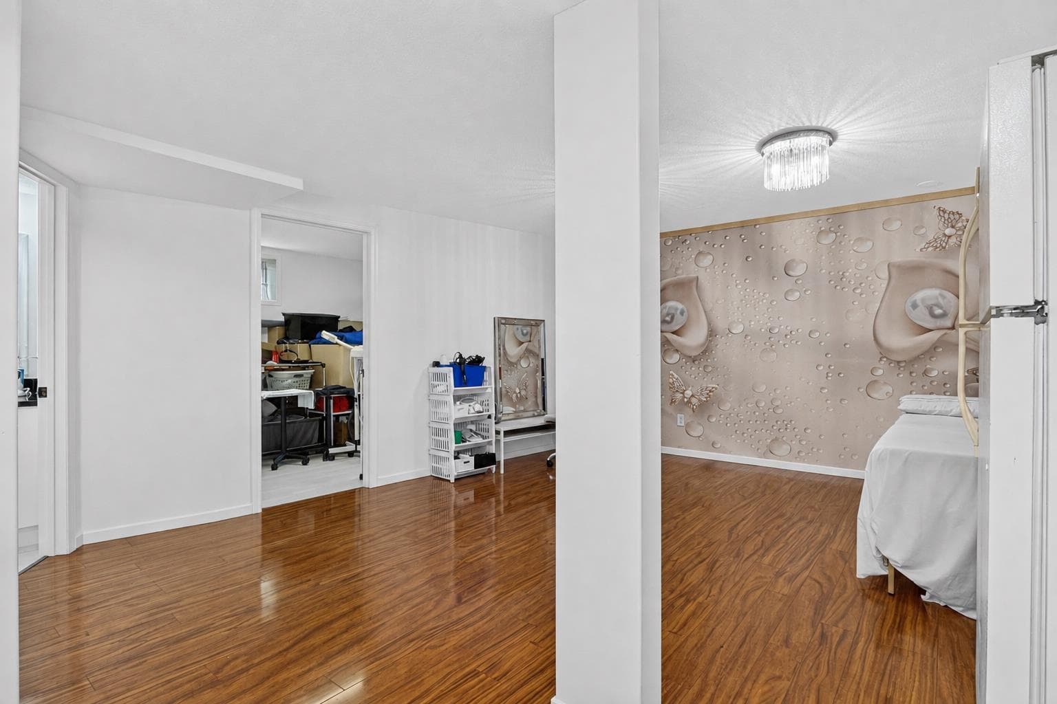 53 Martha's Place NE