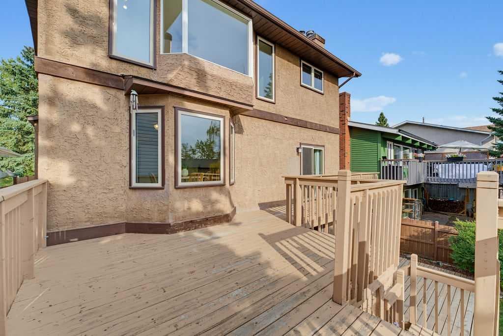23 Hawksbrow Road NW