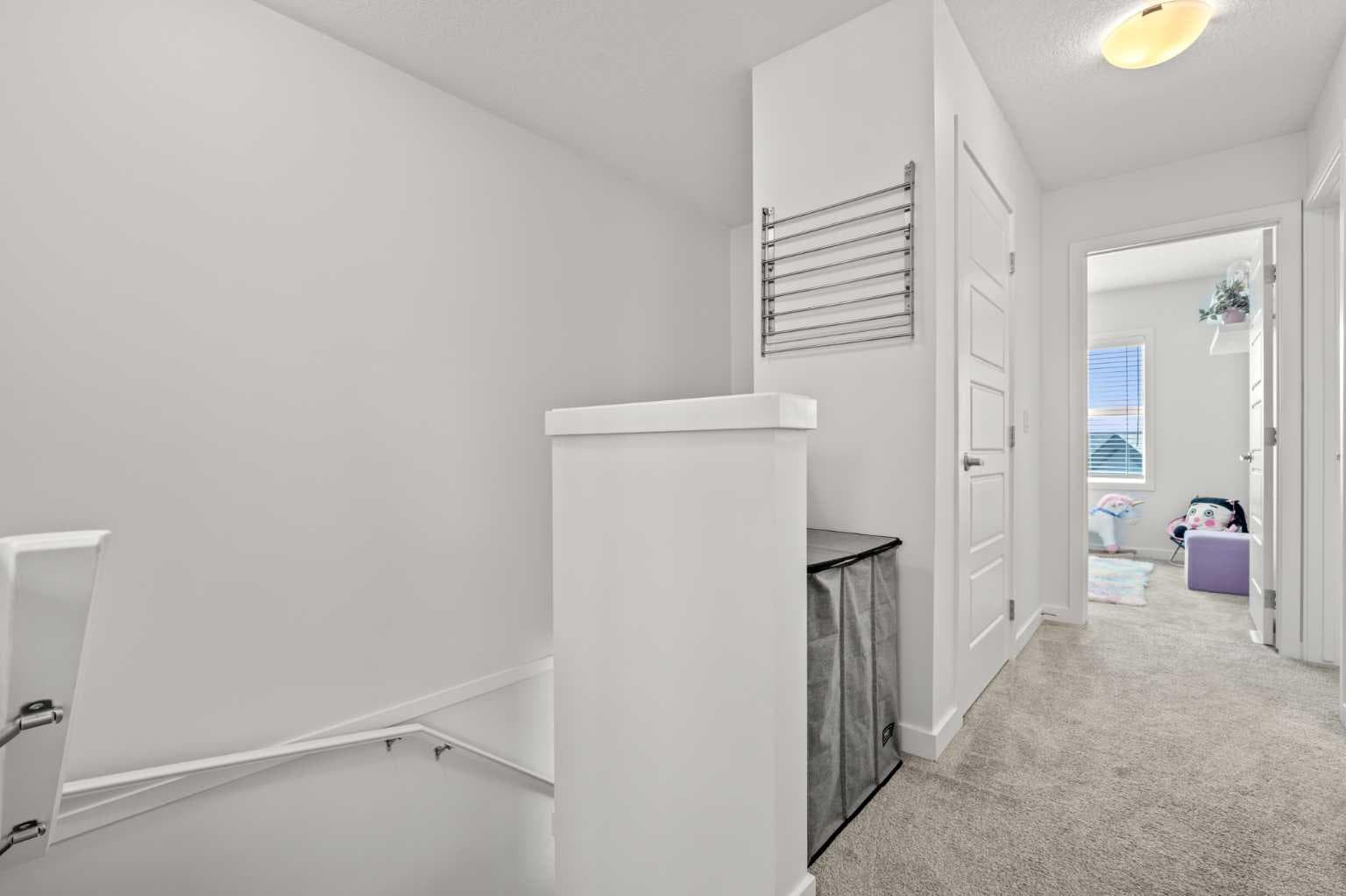 108, 75 Evanscrest Common NW