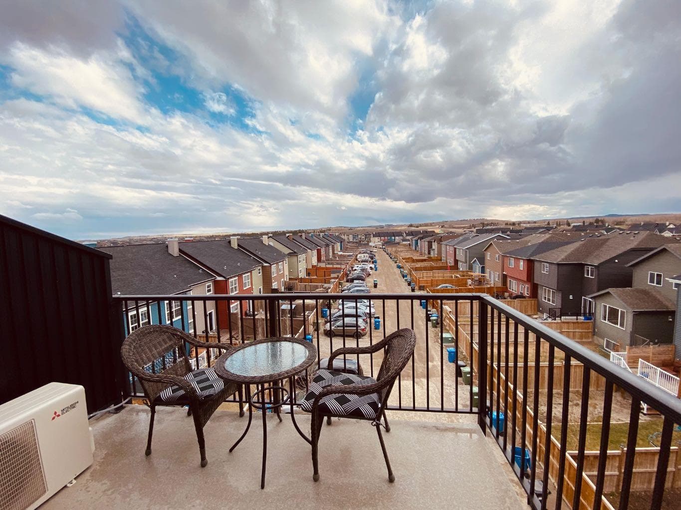2405, 215 Legacy Boulevard SE
