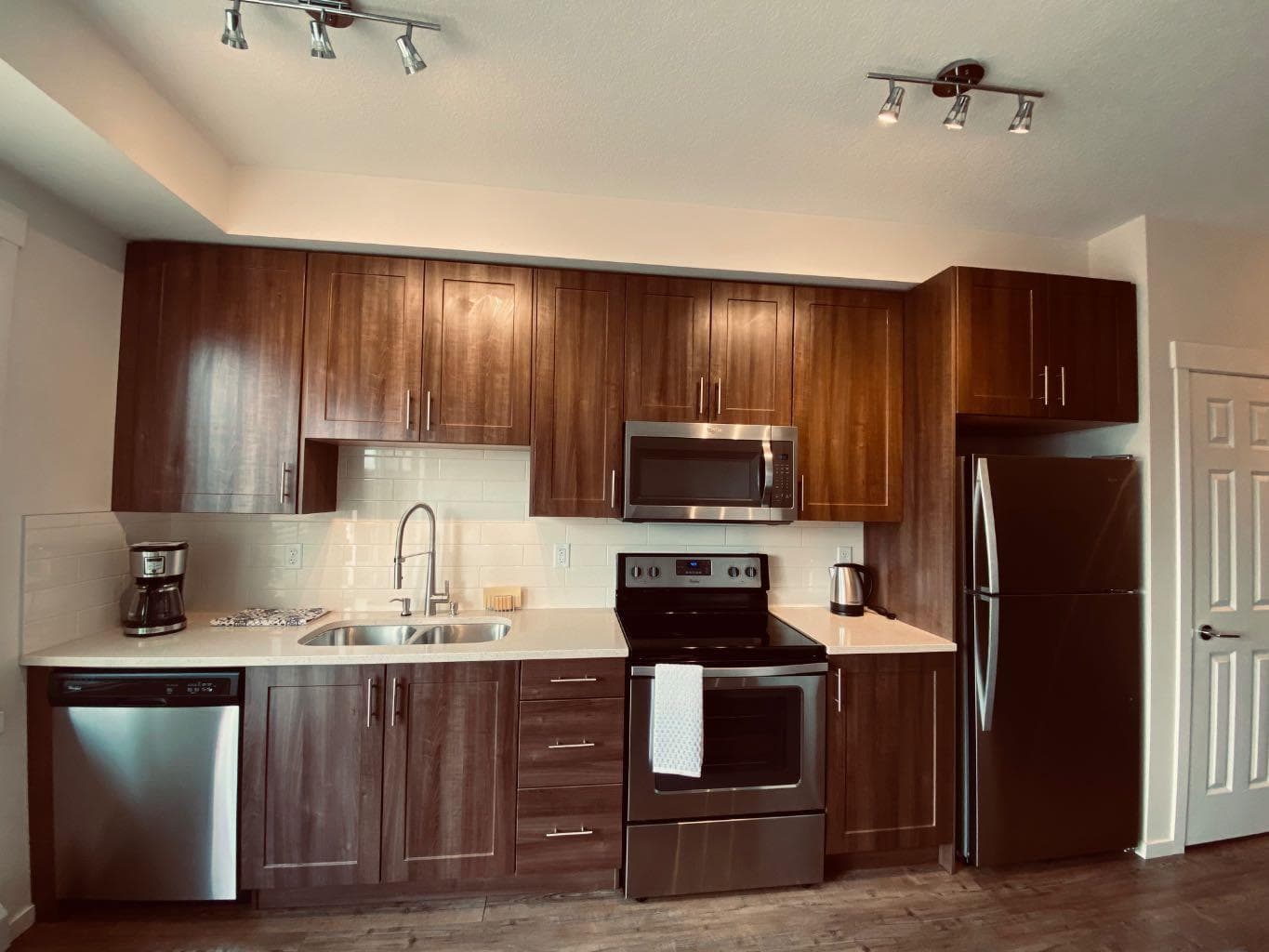 2405, 215 Legacy Boulevard SE