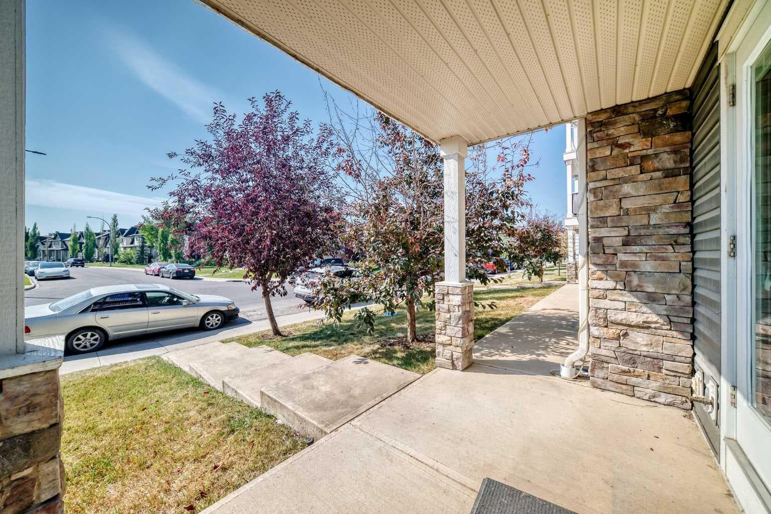 1106, 155 Skyview Ranch Way NE