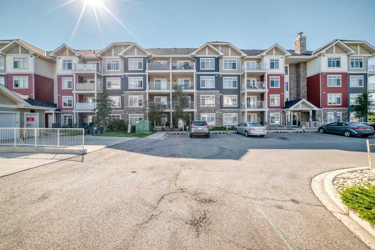 1106, 155 Skyview Ranch Way NE