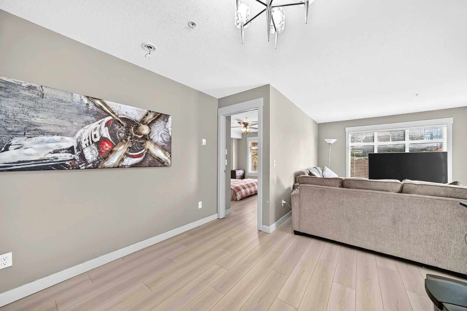 1106, 155 Skyview Ranch Way NE